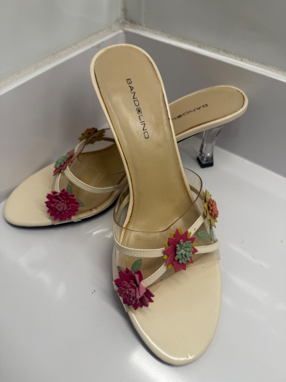 Bandolino Cream Colored Mules - NEW - SIZE 9M - Picture 7 of 8